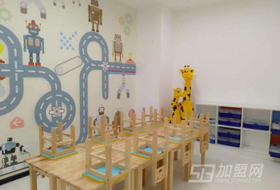 瓦力工厂机器人加盟 开启智慧教育新蓝海，专业咨询服务助力成功